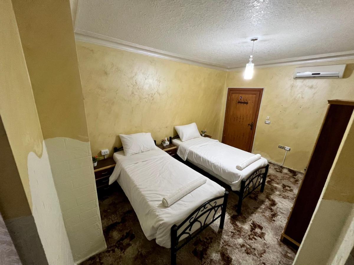 Raqeem Hotel Wadi Musa Exterior photo