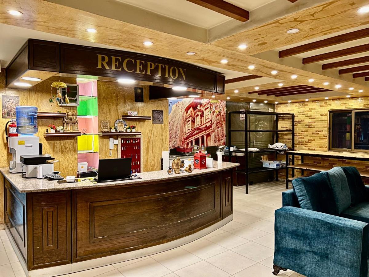 Raqeem Hotel Wadi Musa Exterior photo